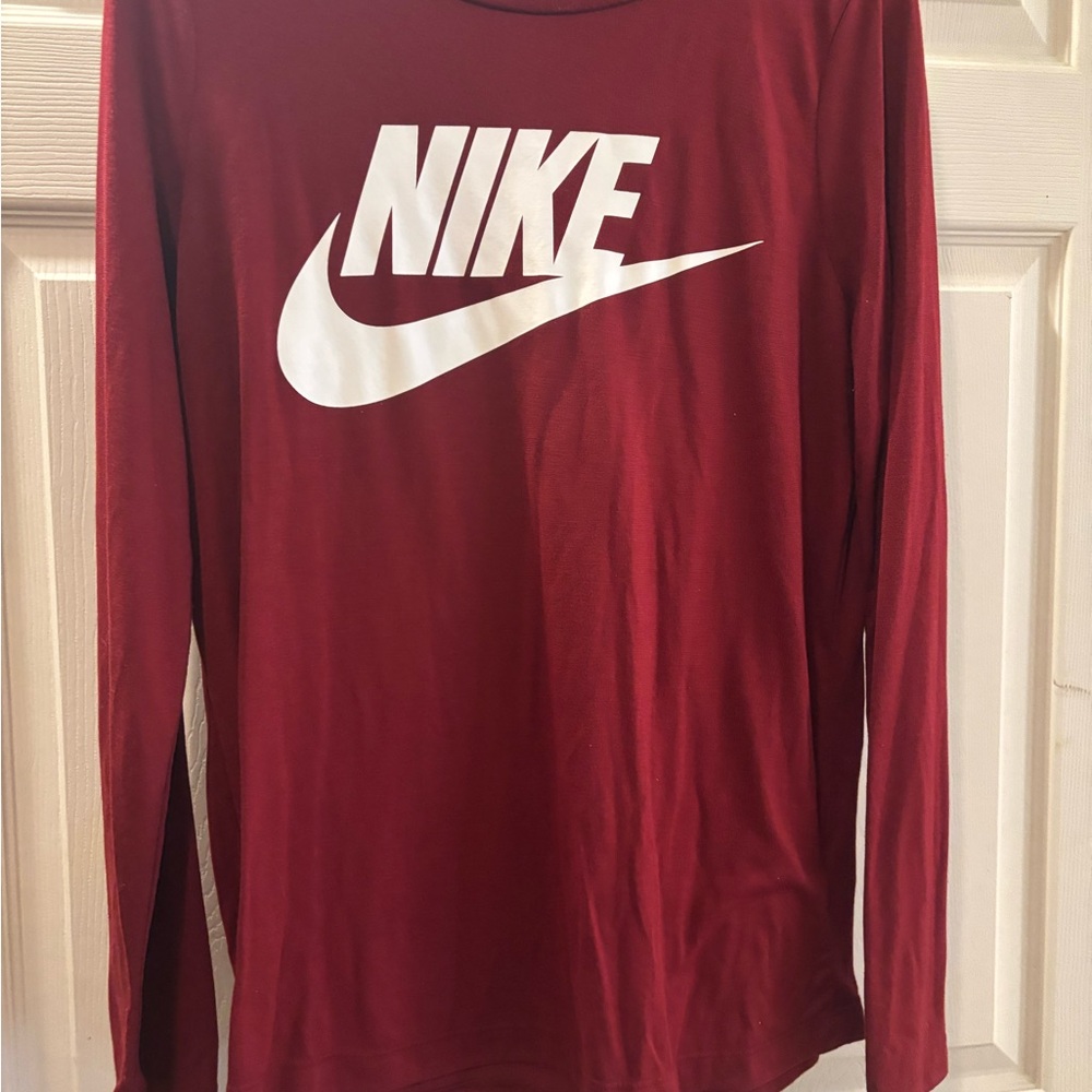 Nike Burgundy Crew Neck Shirt